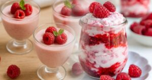 Esplora la Deliziosa Semplicità di una Ricetta di Mousse ai Lamponi